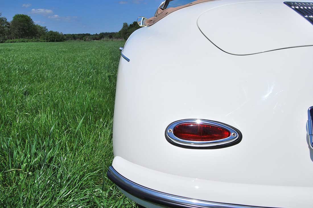 Porsche-356-Speedster-1957-achterlicht-links