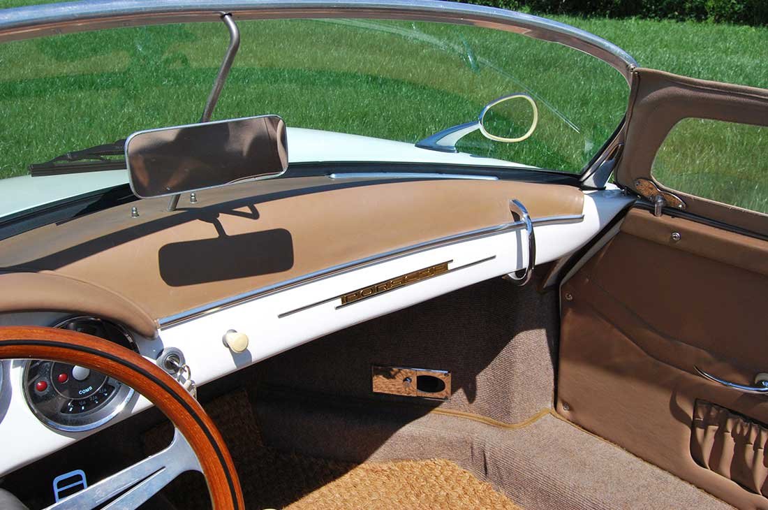 Porsche-356-Speedster-1957-dashboard