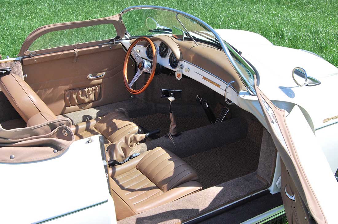 Porsche-356-Speedster-1957-deur-open
